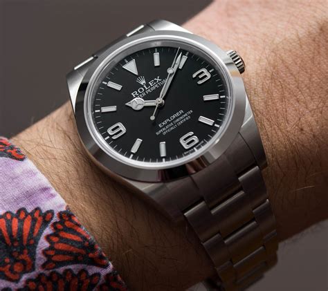 rolex explorer 1 39mm